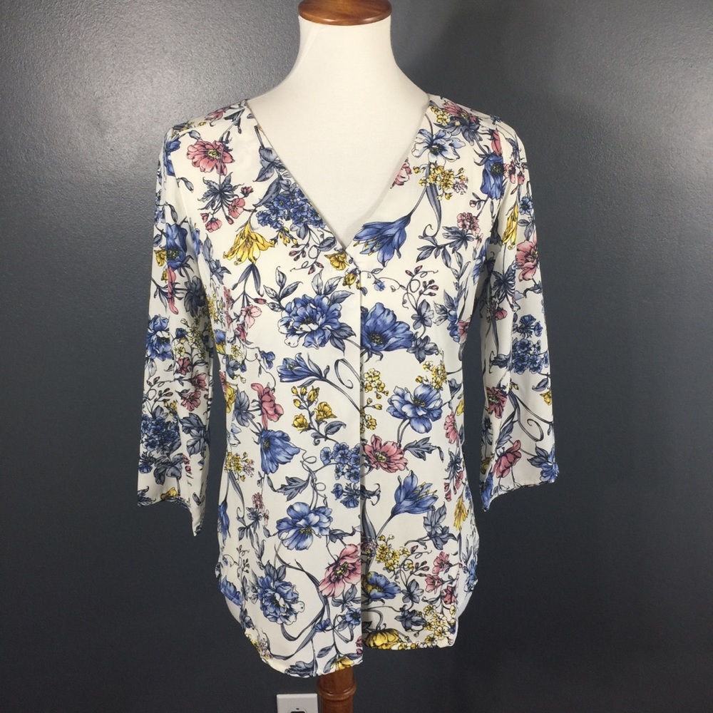 Floral V-Neck 3/4 Sleeves Women’s blouse
